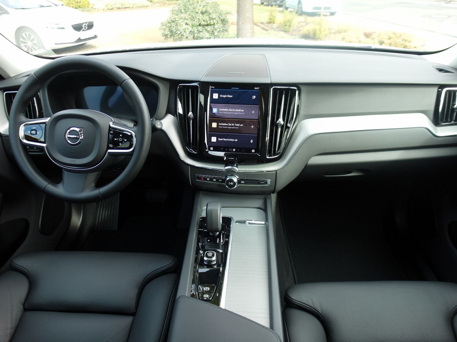 Volvo XC60 T6 AWD Plus Dark #volvocars #madebymerten