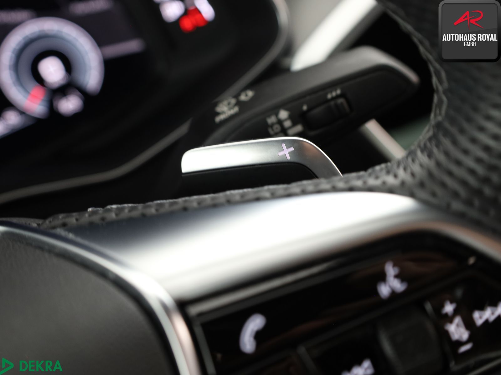 Audi A6 40 TDI qu S LINE 360GRAD,B+O,KEYLESS,ACC,AHK