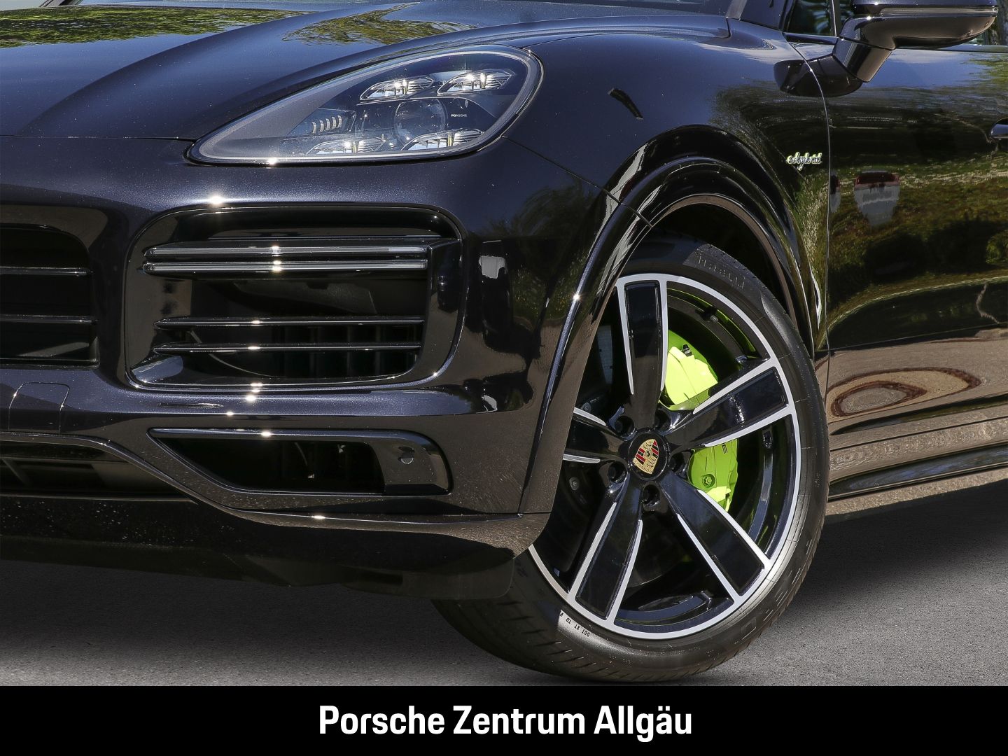 Porsche Cayenne Turbo S E-Hybrid Coupe Burmester
