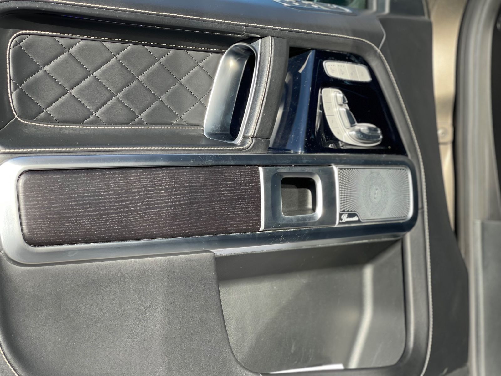 Mercedes-Benz G 400d Stronger than time Edition - Samsaru's Car Outlet