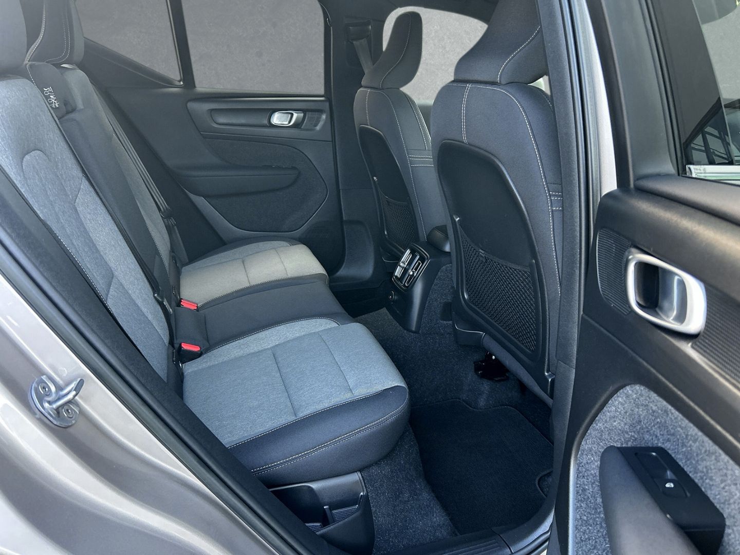 Volvo XC40 Plus Bright Recharge Plug-In Hybrid 2WD T4