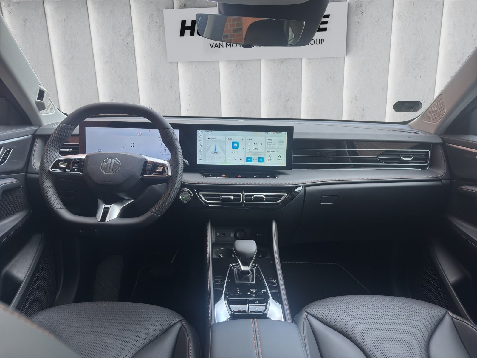 MG HS Luxury 1.5T GDI Hybrid+ Aut. | LED | ACC | RF