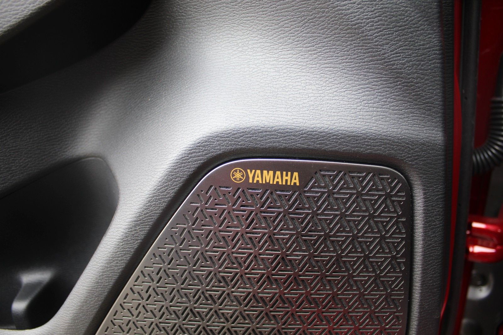Mitsubishi Plug-in Hybrid Outlander Plug-in Hybrid TOP