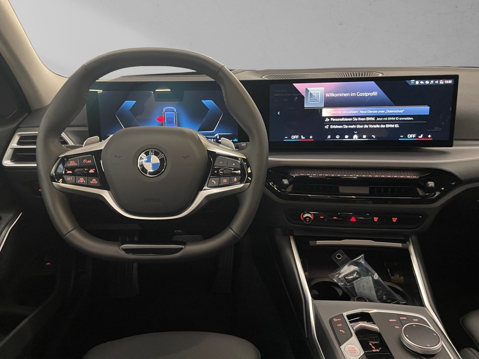 BMW 320d Touring AHK 360° ACC Standhzg Service Incl.
