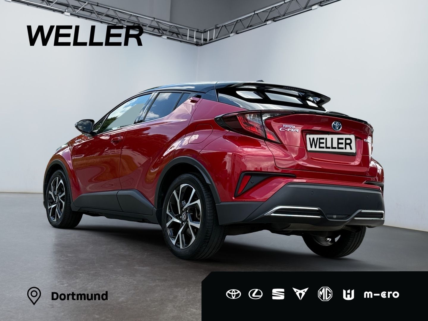 Toyota C-HR 2.0 Hybrid Team - Samsaru's Car Outlet