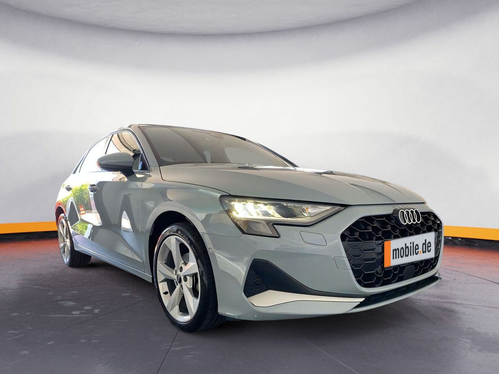 Audi A3 Limousine 30 TFSI advanced - Samsaru's Car Outlet