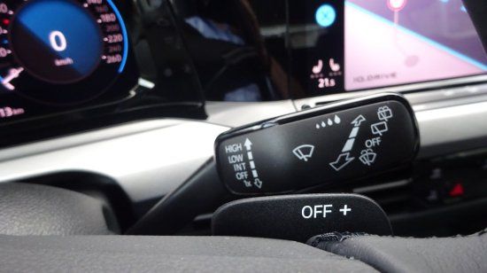 Volkswagen Golf VIII Variant 1.5 eTSI Life DSG - Samsaru's Car Outlet