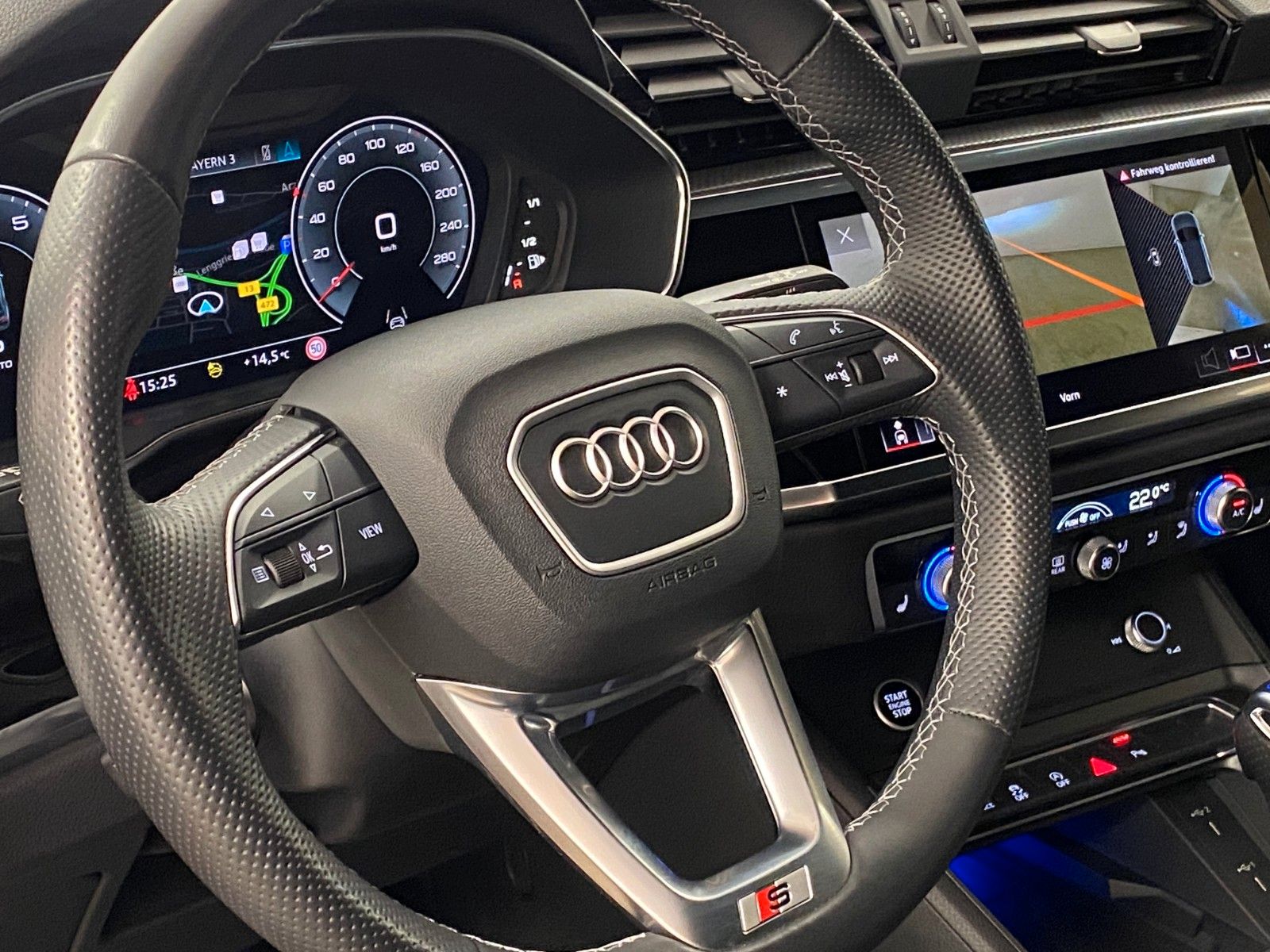 Audi Q3 45 TFSI quattro 2xS line+Matrix+Standhzg+360°
