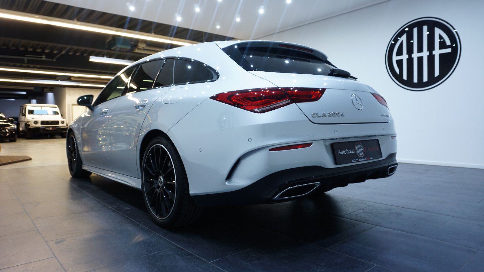 Mercedes-Benz CLA 200 Shooting Brake 4MATIC - Samsaru's Car Outlet