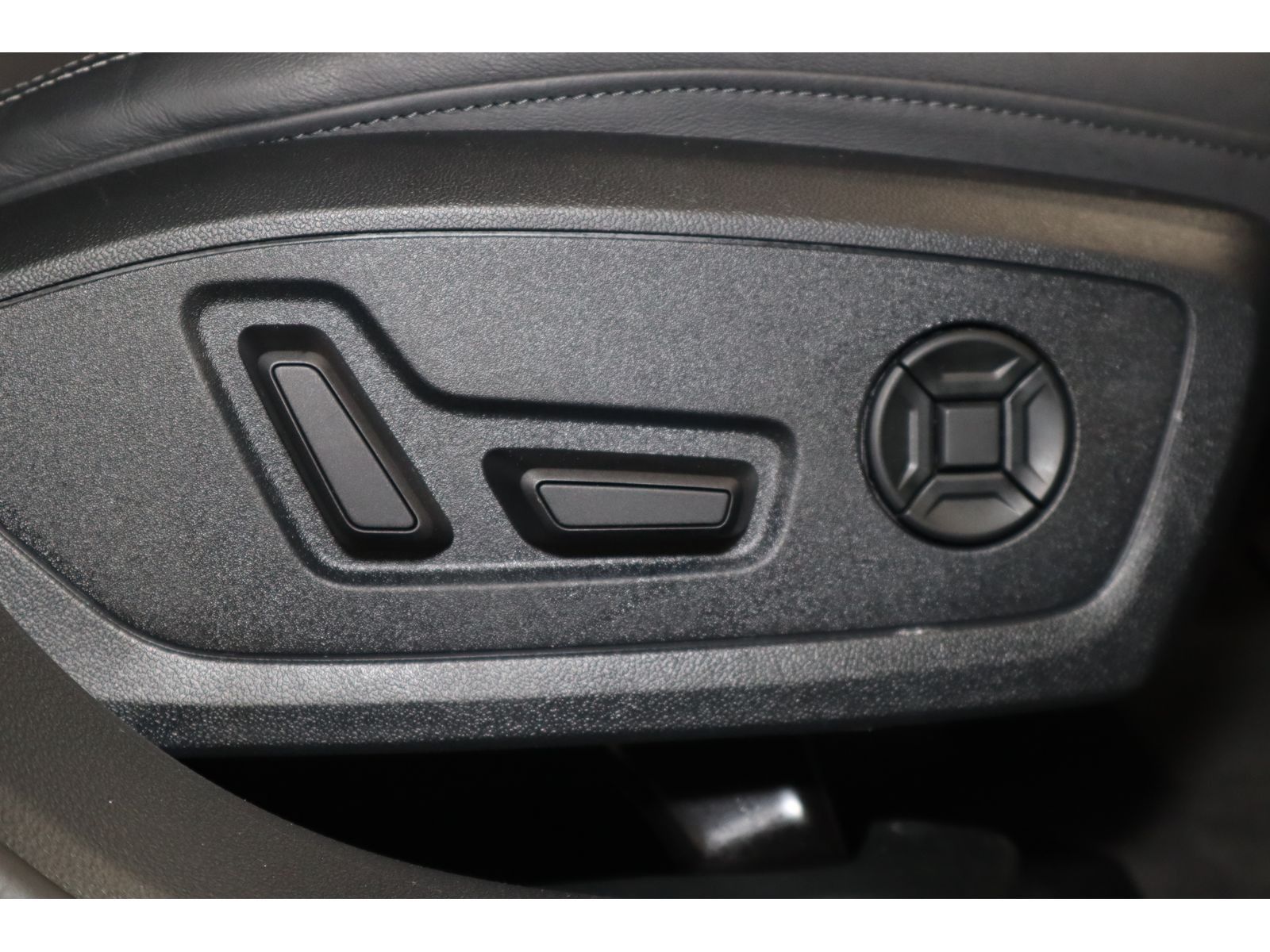 Audi A6 Limo 40 TDI advanced - Samsaru's Car Outlet