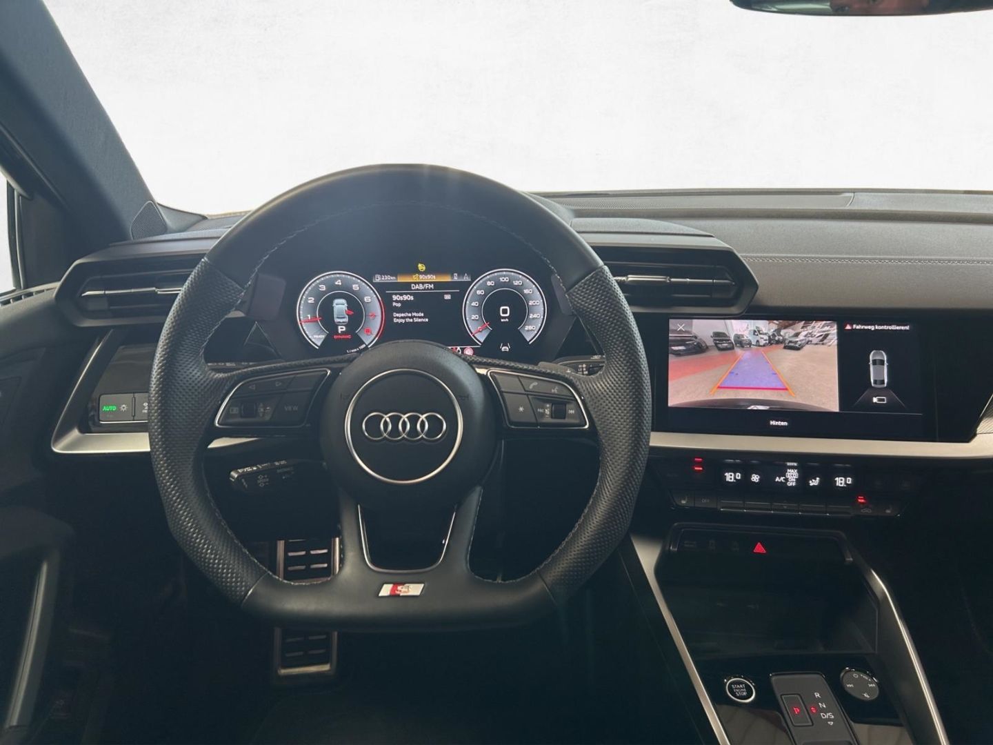 Audi A3 Lim. 40 TFSI quattro S-tronic - Samsaru's Car Outlet