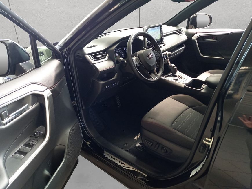 Toyota RAV 4 Plug-in-Hybrid - Samsaru's Car Outlet