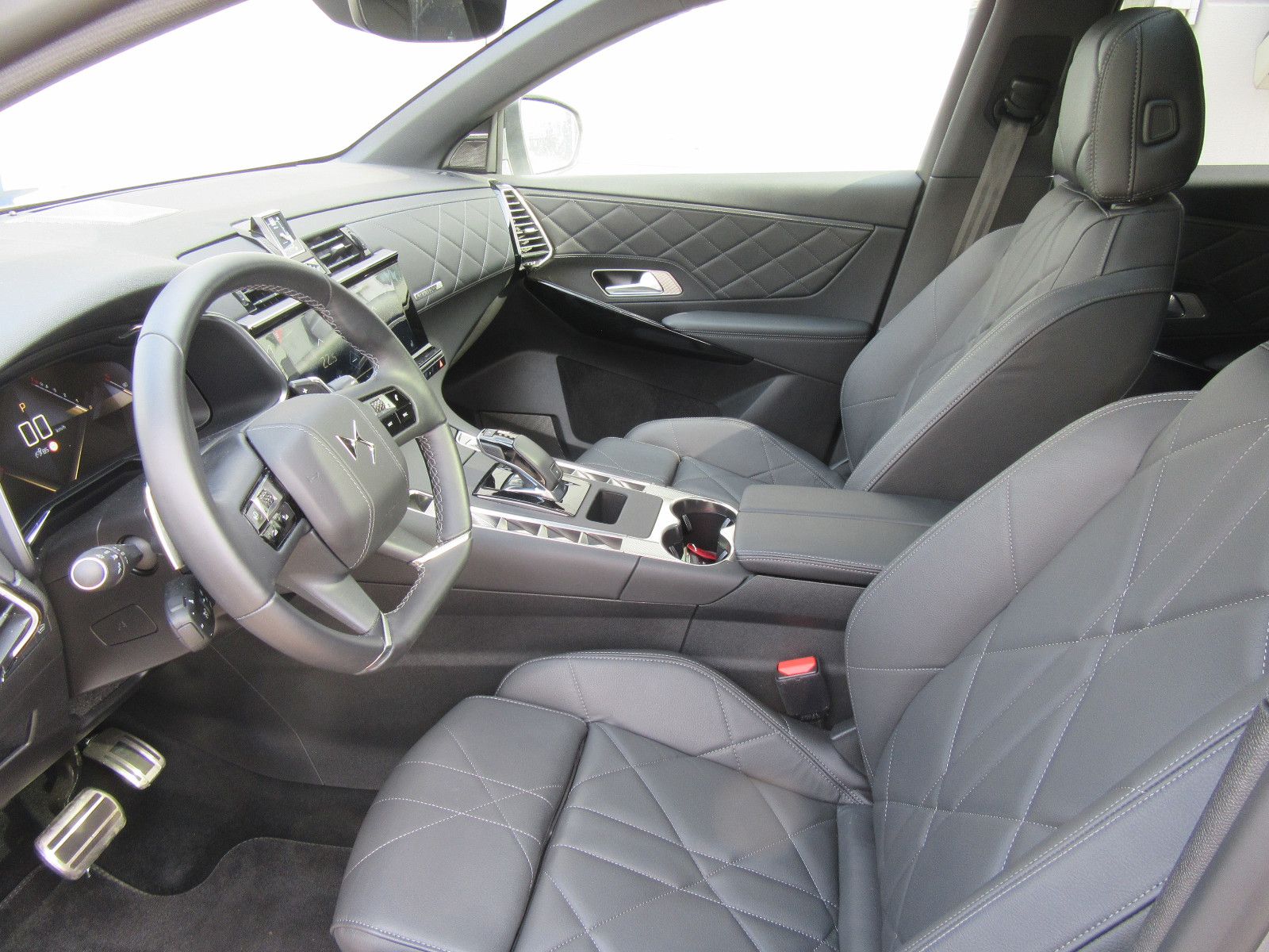 DS Automobiles DS7 Crossback Rivoli PT 180 EAT8*Pano*Sitzheiz*