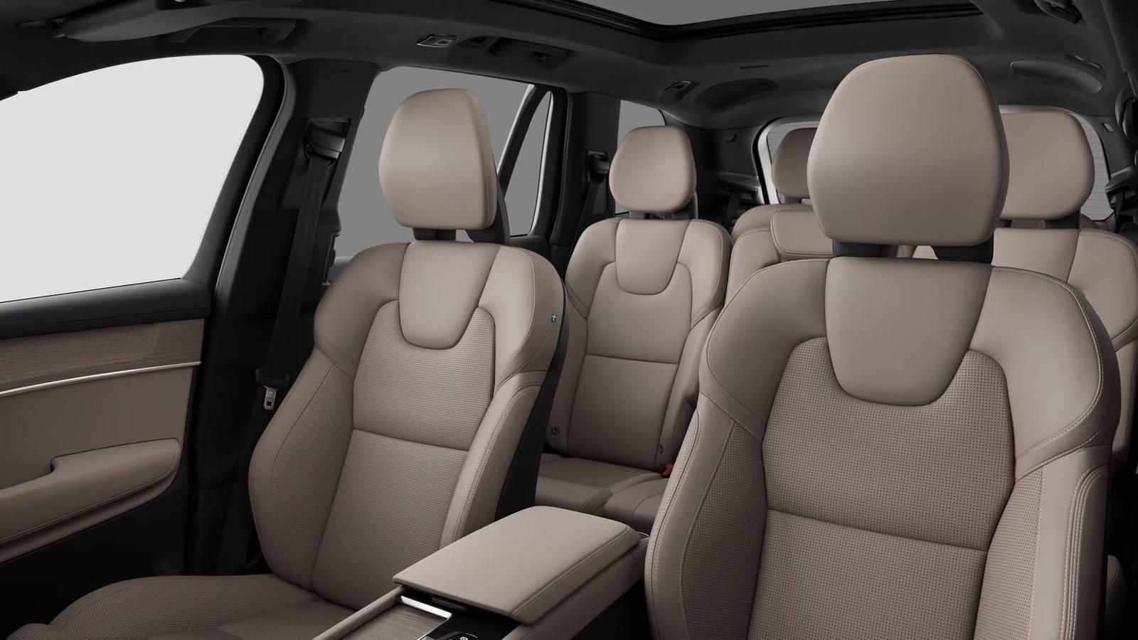 Volvo XC90 T8 Ultra Dark - Samsaru's Car Outlet