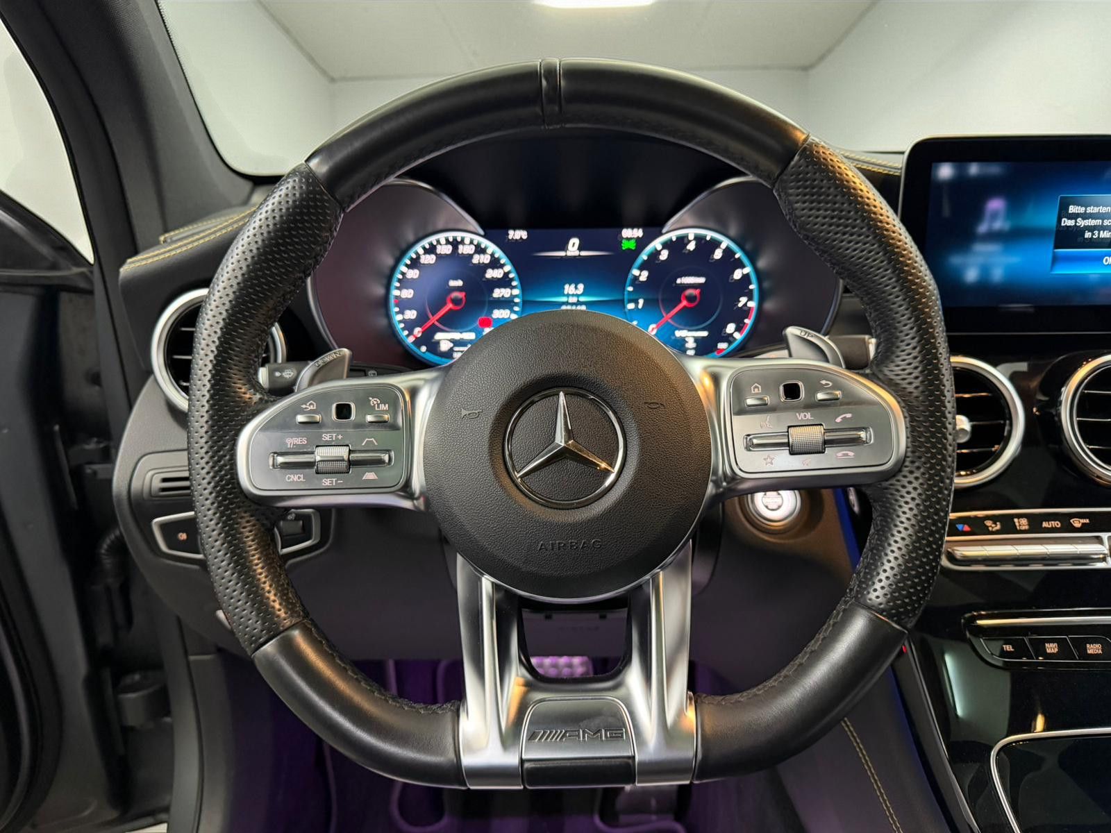 Mercedes-Benz GLC 63 AMG 4M*MAGNO*DISTR*PANO*PERF-AGA*MBEAM