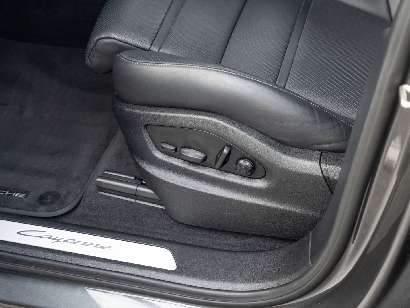 Porsche Cayenne E-Hybrid Sport Chrono Paket 21'' 14 Wege
