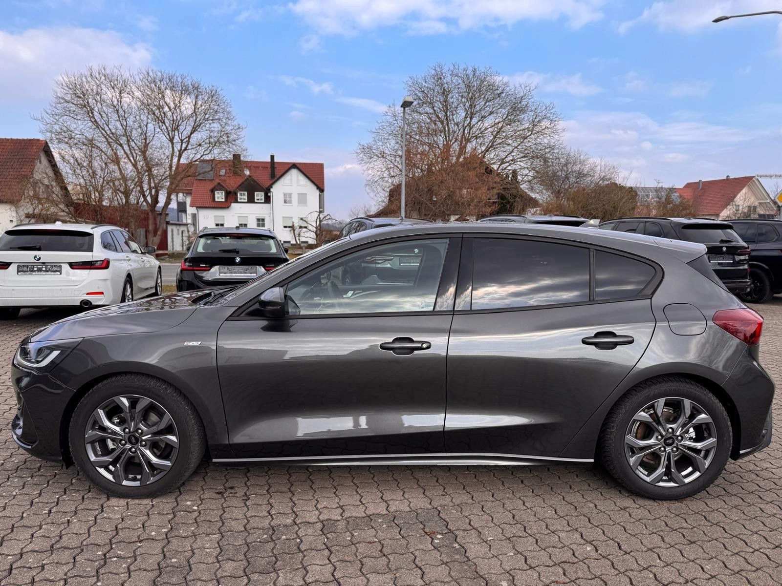 Ford Focus Limousine ST-Line 1.5 ABSTANDSTEMP KAMERA