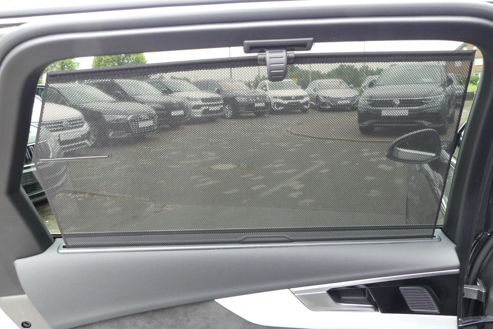 Audi A4 40 TFSI quattro S-Line - Samsaru's Car Outlet