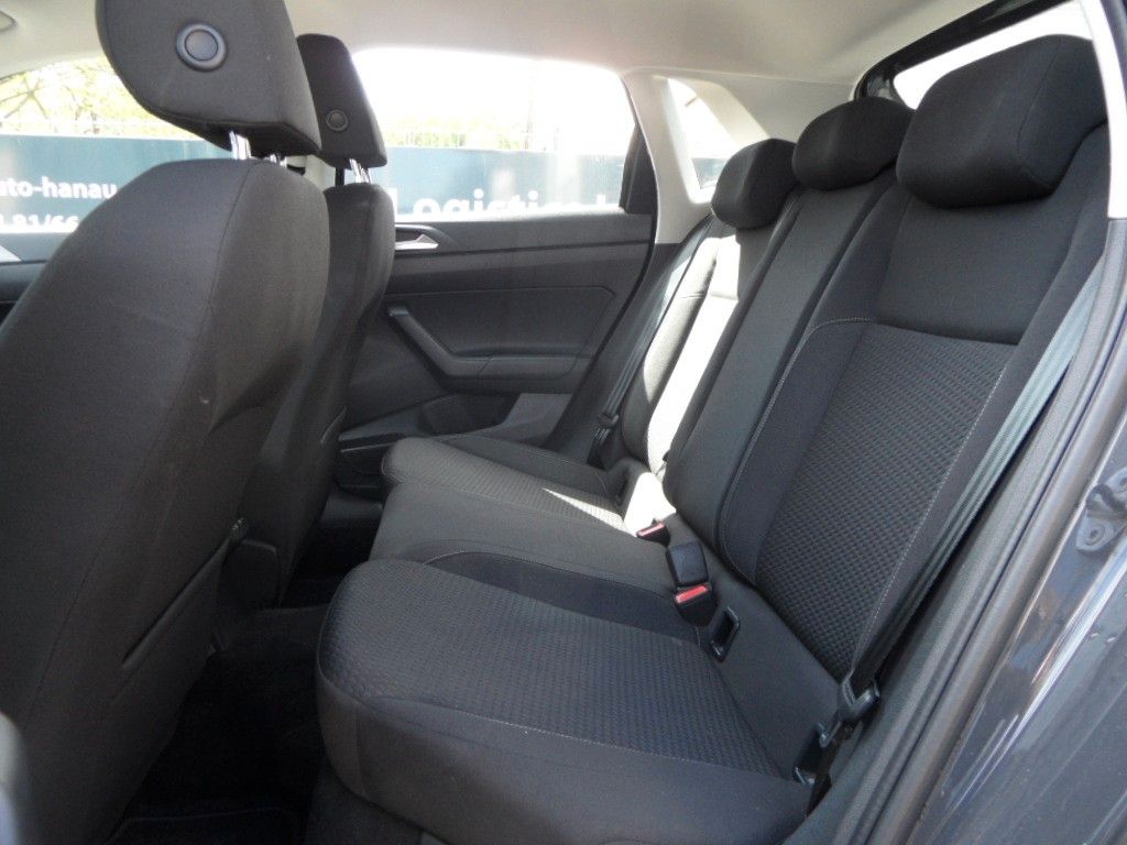 Volkswagen Polo 1.0 TSI Comfortline - Samsaru's Car Outlet