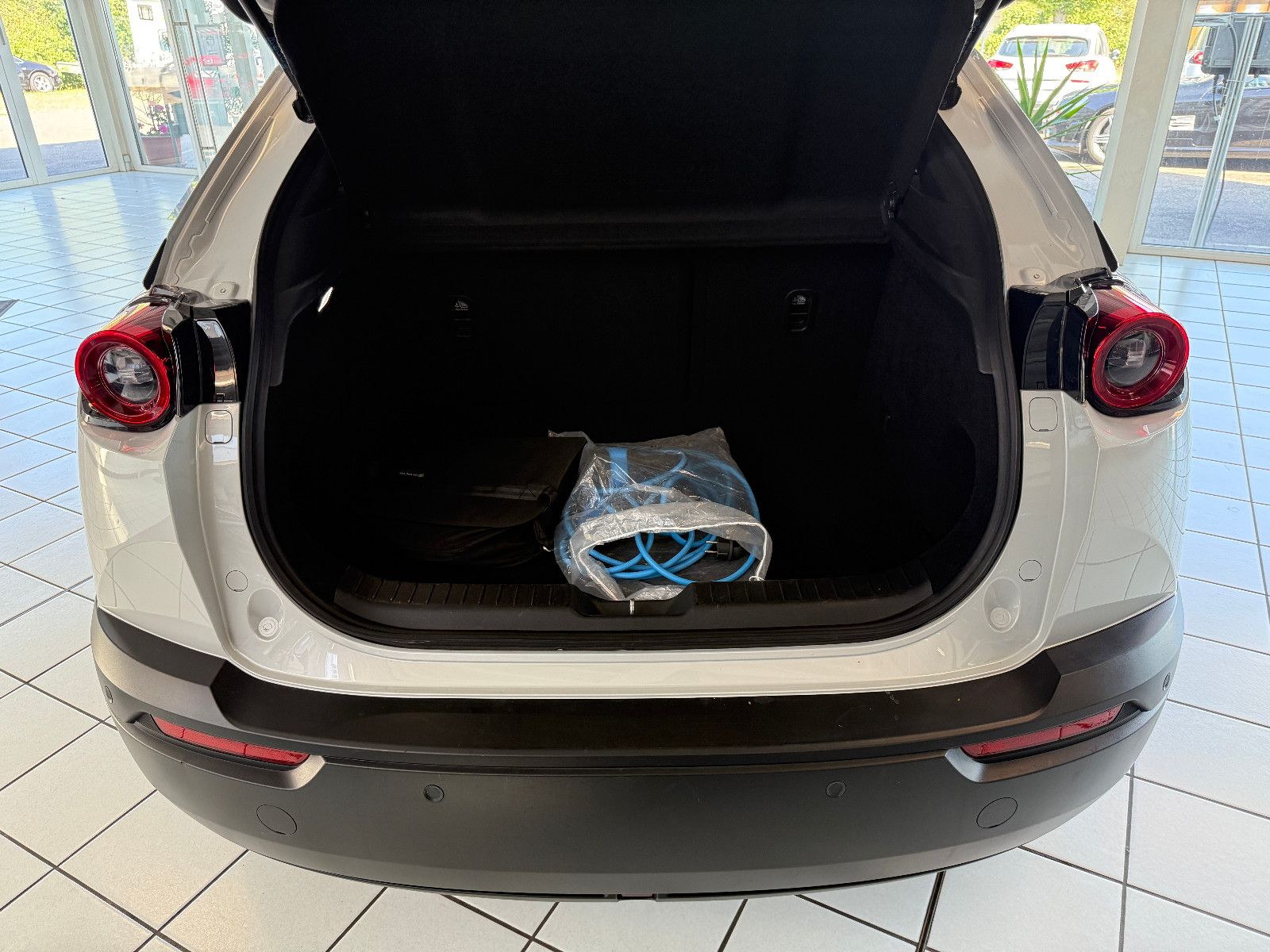 Mazda MX-30 First Edition - Samsaru's Car Outlet