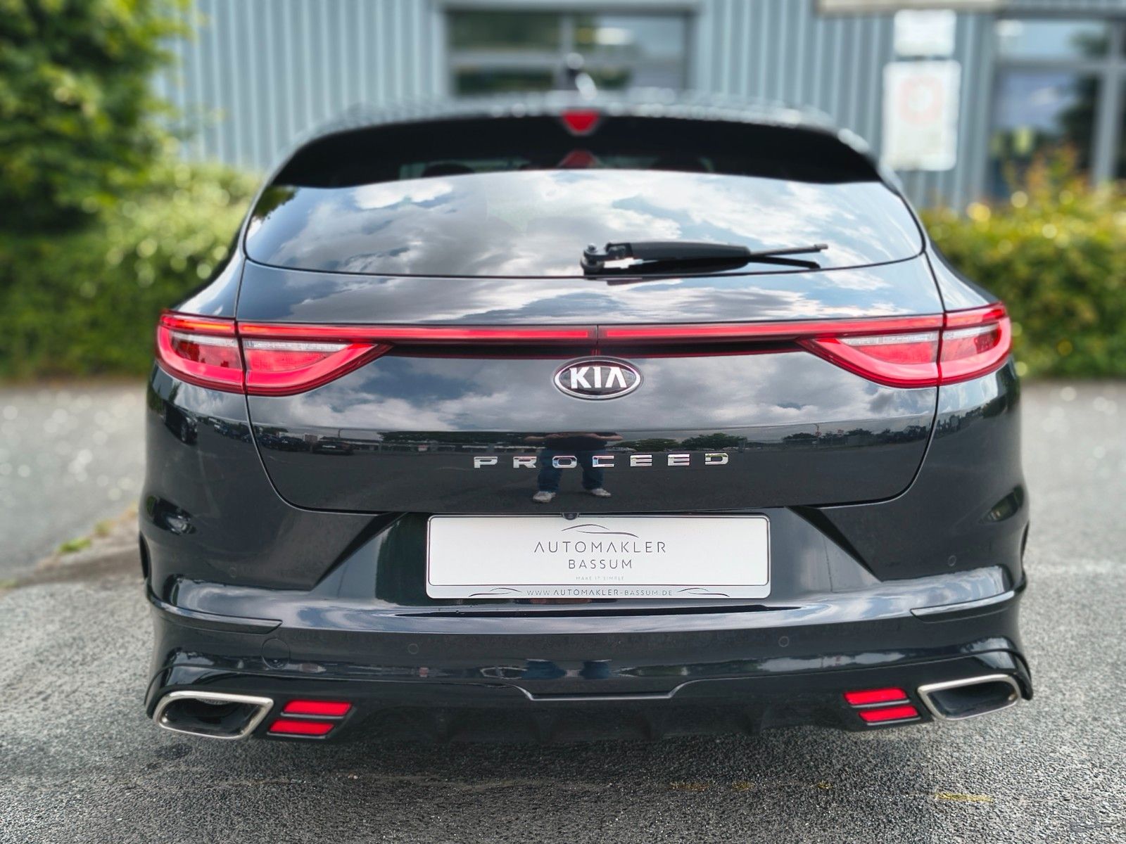 Kia pro cee'd GT - Samsaru's Car Outlet