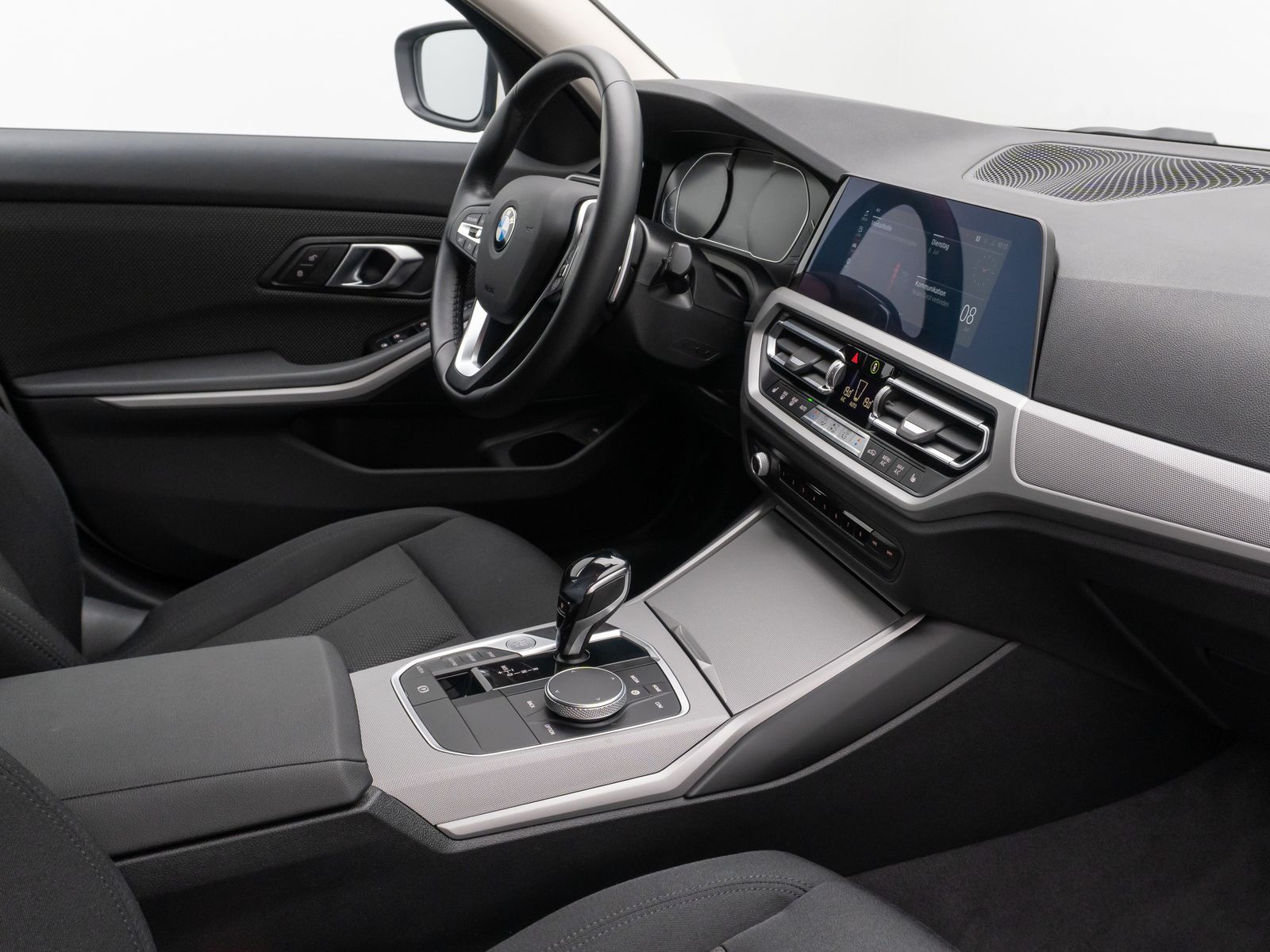 BMW 320d Advantage - Samsaru's Car Outlet