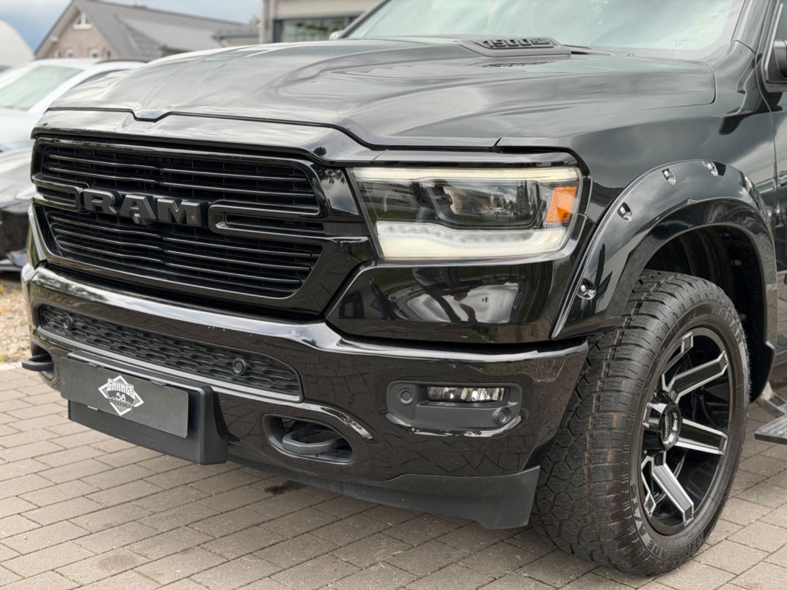 Dodge RAM 1500 5.7 Laramie Sport/Night/Sport-Aga/LPG
