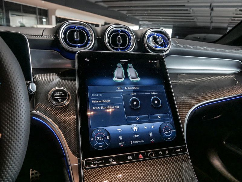 Mercedes-Benz GLC 200 d 4M AMG NIGHT MEMO 360 AHK DISTR KAMERA