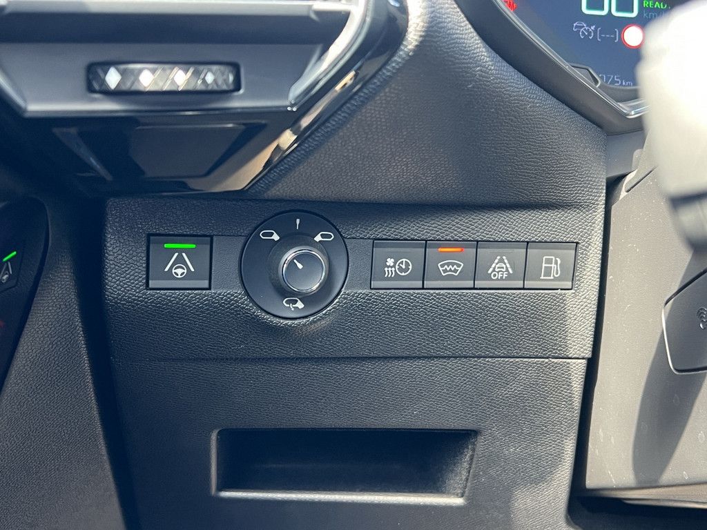 DS Automobiles DS 7 Crossback E-Tense 300 4x4 Louvre