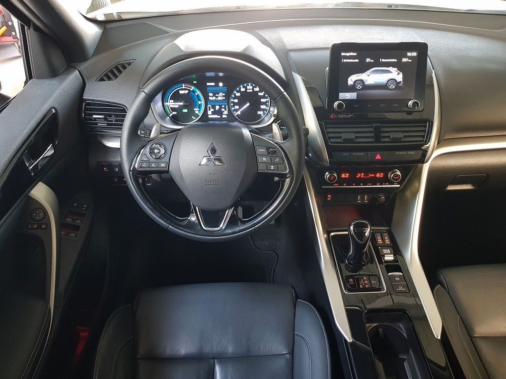 Mitsubishi Eclipse Cross 2.4 PLUG-IN HYBRID 4WD TOP mit AHK
