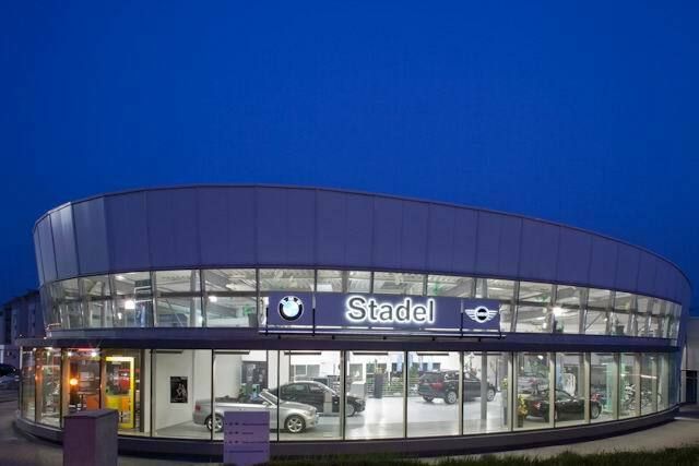 BMW X1 xDrive25e Sport Line - Samsaru's Car Outlet