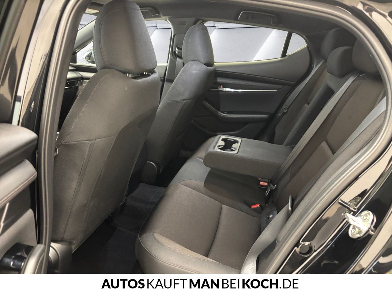 Mazda 3 2.0L SKY- X 186ps 6AT 2025 Exclusive-line DESI