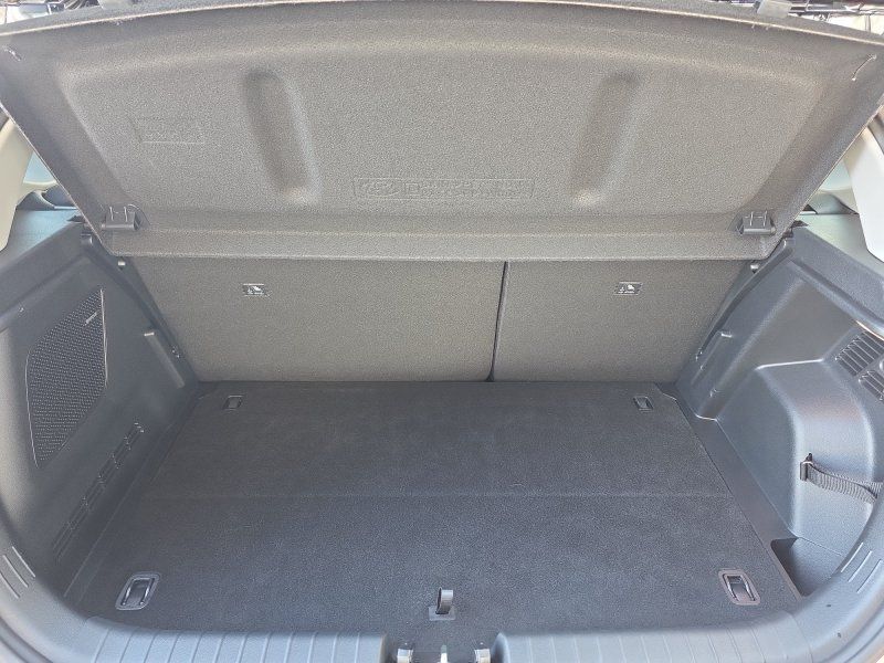 Hyundai i20 1.0 T-GDI 7DCT 17*Alu/LED/Navi/Keyless/ACC/S