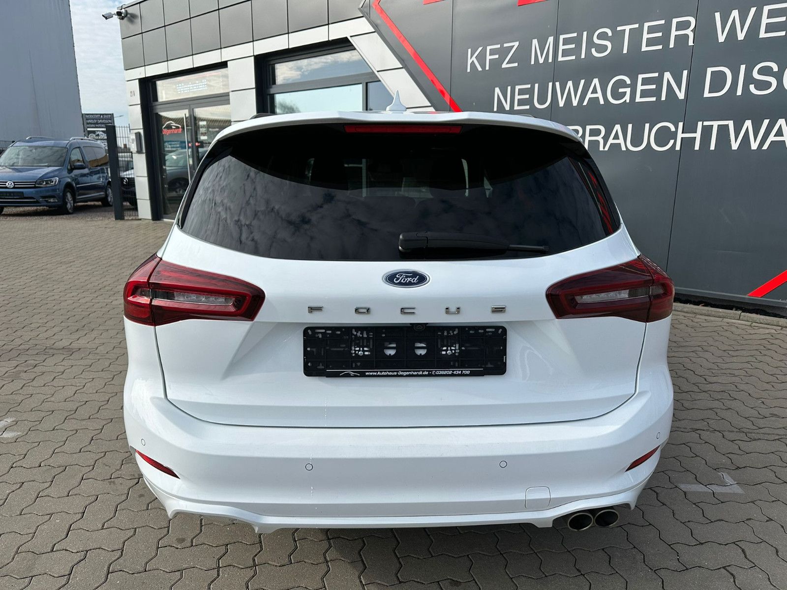 Ford Focus 1.5 Turnier ST-Line X LED ACC NAV KAM AHK