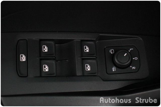Volkswagen T-Cross Life 1.0 TSI - Samsaru's Car Outlet