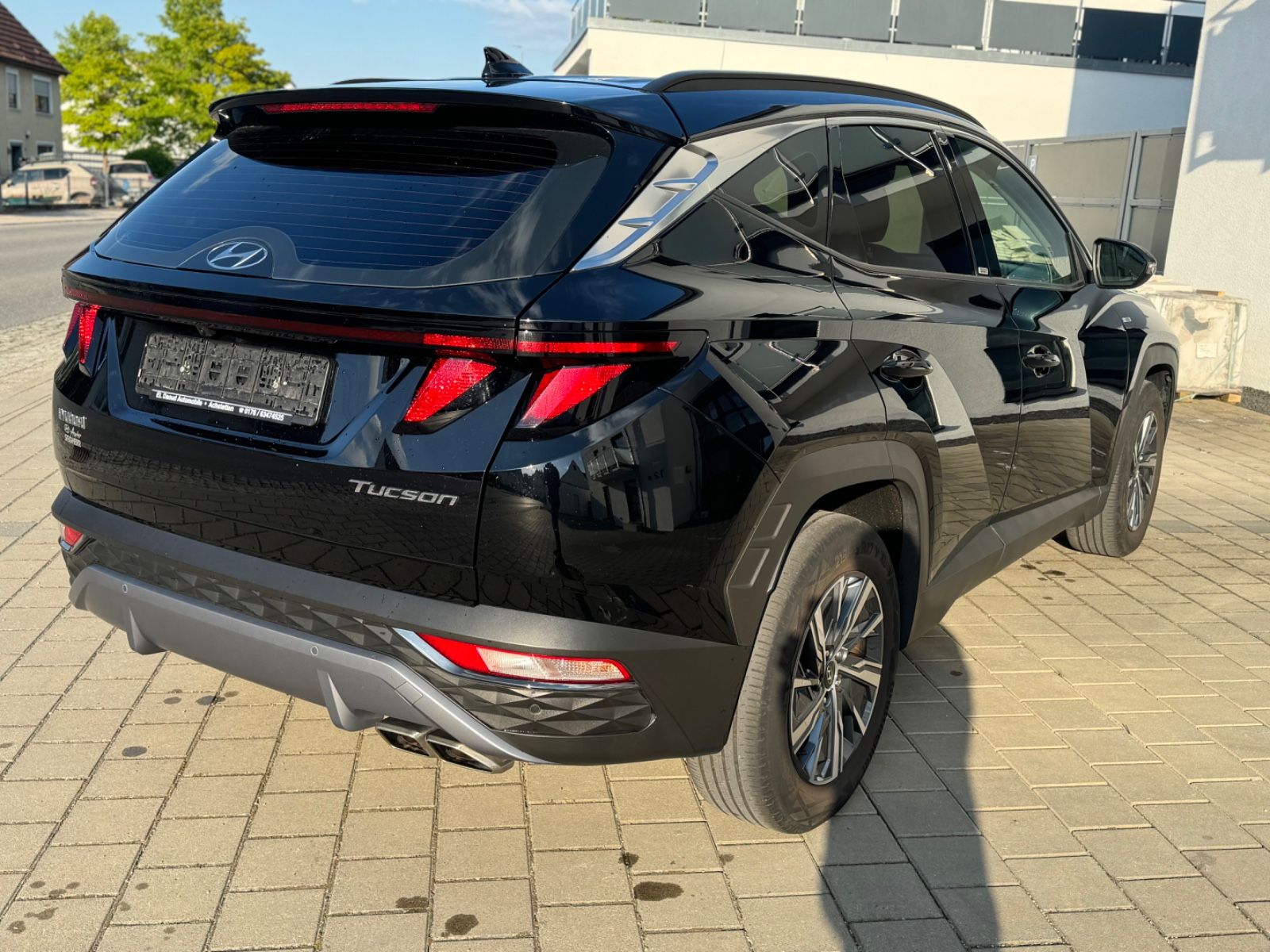 Hyundai Tucson Select Mild-Hybrid 2WD - Samsaru's Car Outlet