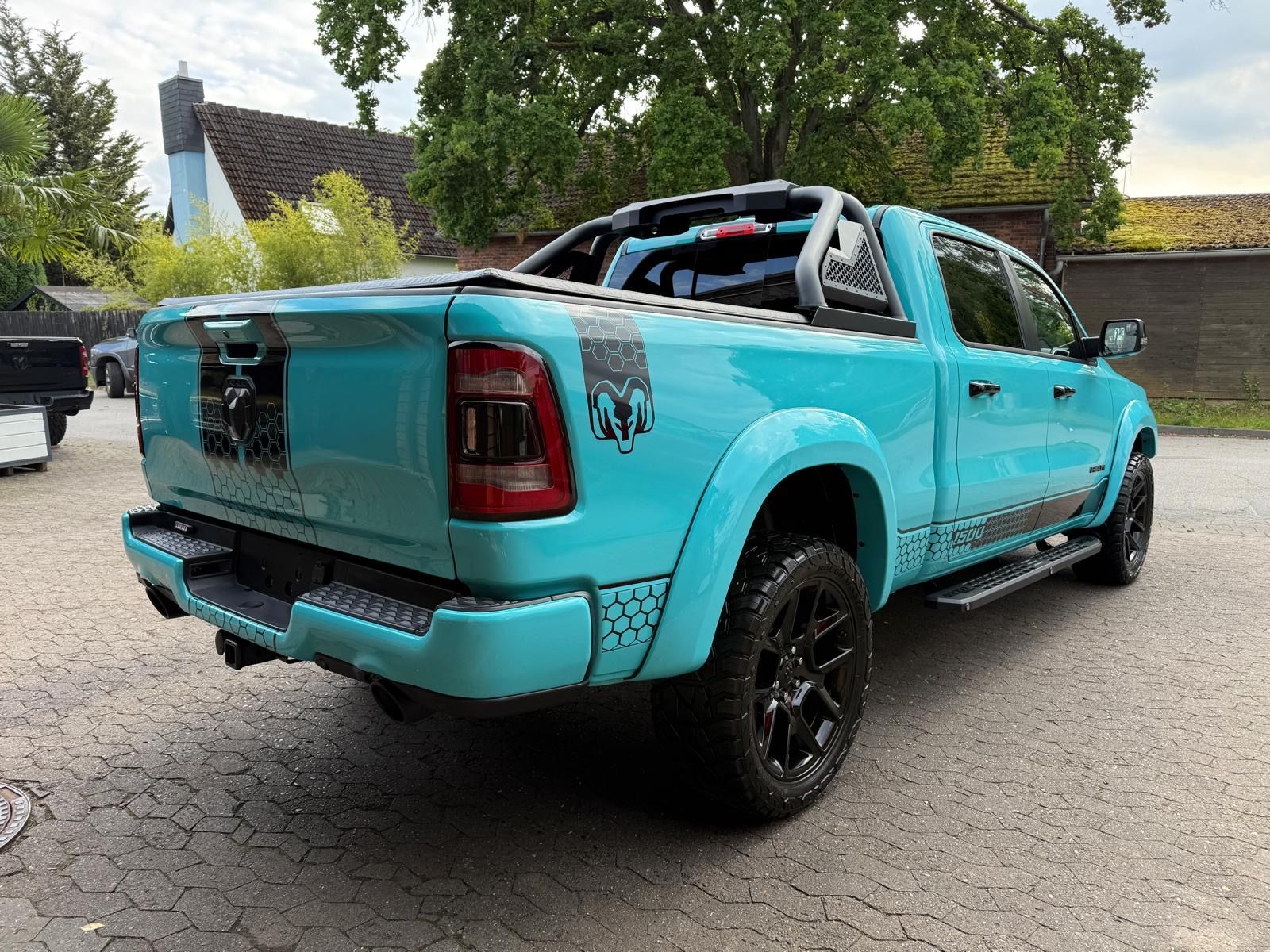 Dodge LARAMIE*OFFROAD*LONGBED*LIFT*AHK*NAVI*GARANTIE
