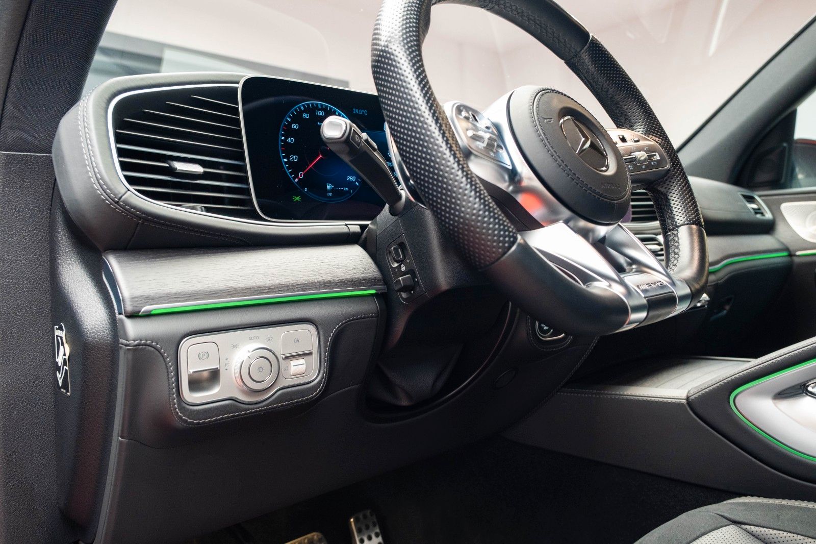 Mercedes-Benz GLE 53 AMG 4M+ Burm Massage Pano 360 22" HUD