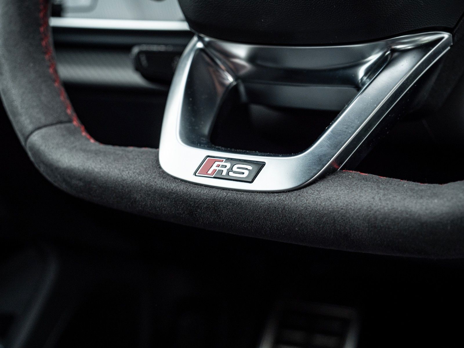 Audi RS Q8 4.0 TFSI quattro.MAXTON.B&O.LUFTFE.MATRIX