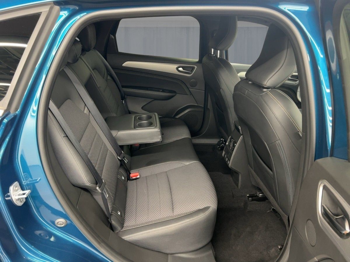 Renault Arkana TECHNO TCe 140 EDC - Samsaru's Car Outlet