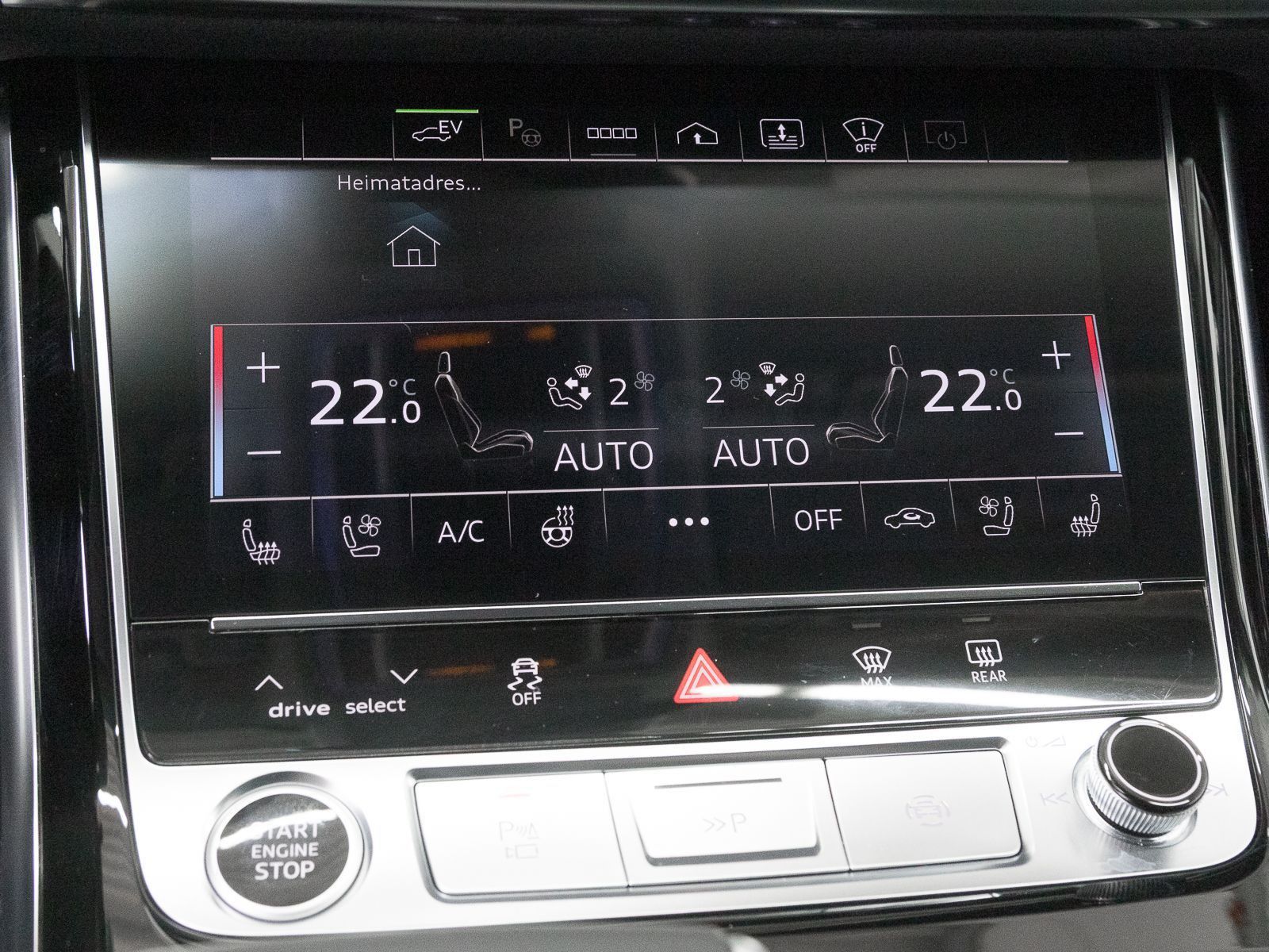 Audi A8 Lang 60 TFSIe Q NP150 LM20 4xMASSAGE RAUTENST" → "Audi A8 Lang 60 TFSIe Q - Samsaru's Car Outlet