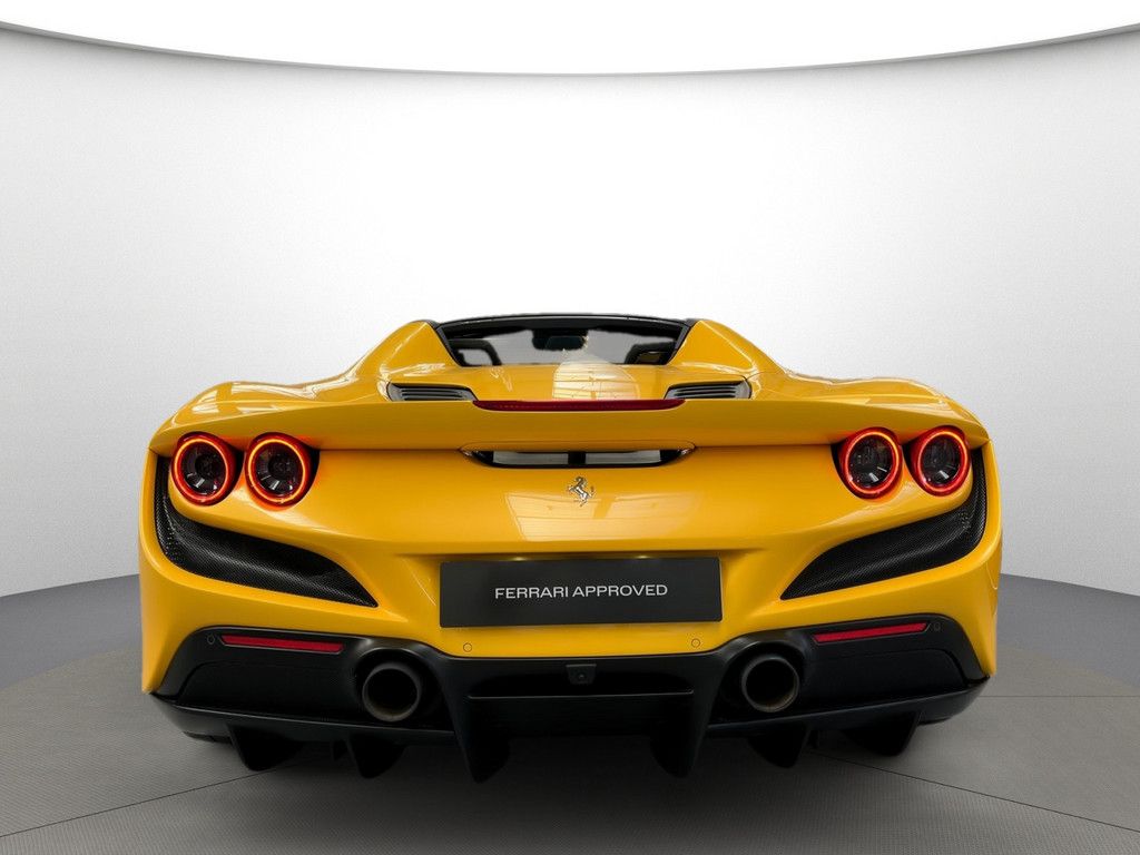 Ferrari F8 Spider - Samsaru's Car Outlet