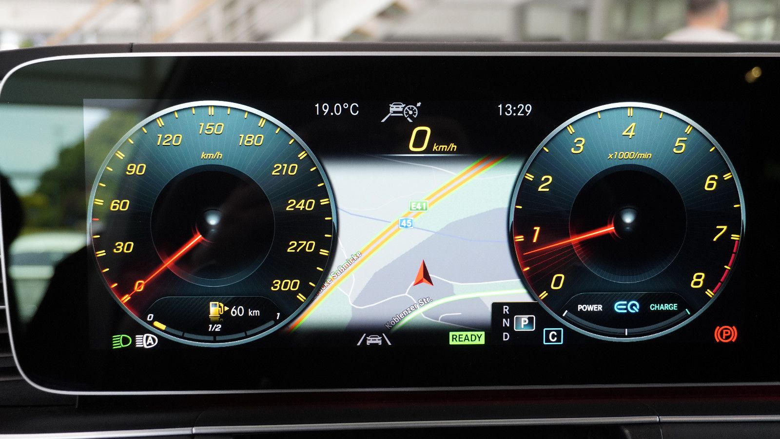 Mercedes-Benz GLE 63 S  AMG 4M*PANO*ACC*HEAD*AHK*21"