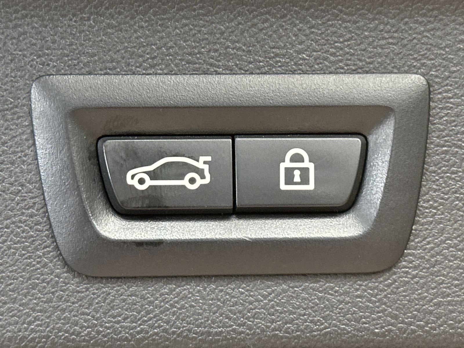 BMW X3 xDrive30d M-Sport - Samsaru's Car Outlet