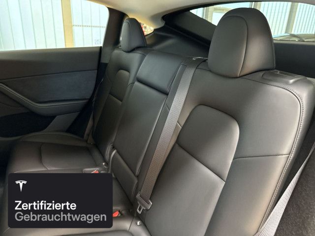 Tesla Model Y Rear-Wheel Drive