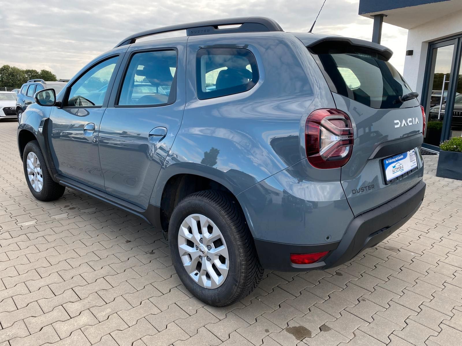 Dacia Duster II Expression 4WD - Samsaru's Car Outlet