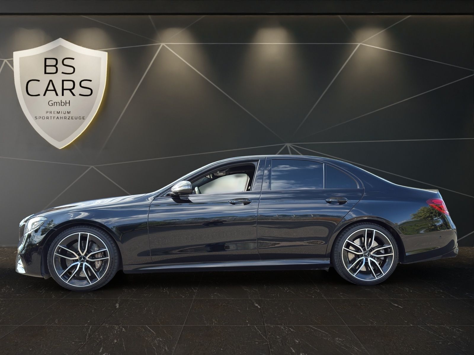 Mercedes-Benz E 53 AMG 4Matic+ AMG Performance - Samsaru's Car Outlet