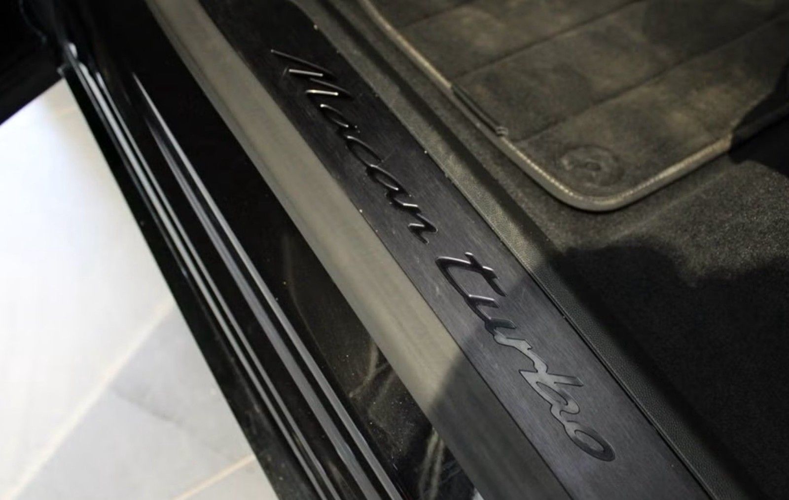 Porsche Macan Electric 4P-DISPLAY*PSM*RS-SPYDER DESIGN