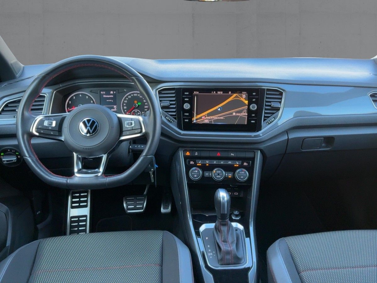 Volkswagen T-Roc 1.5 TSI DSG SPORT - Samsaru's Car Outlet
