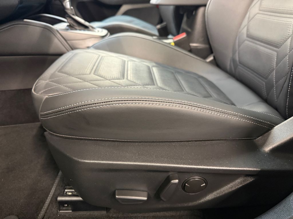 Ford Focus Turnier 1.0 EcoBoost Hybrid Aut. ACTIVE X